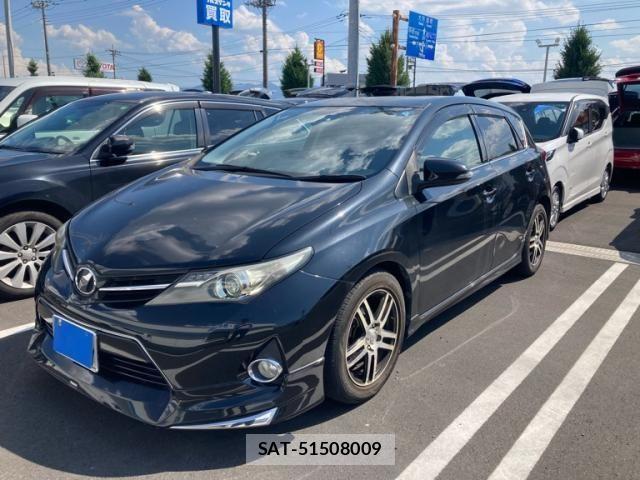 Toyota AURIS 2014-05 8228983-1