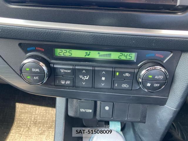 Toyota AURIS 2014-05 8228983-19