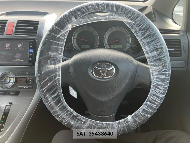 Toyota AURIS 2007-03 8313219-12