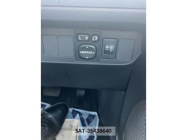 Toyota AURIS 2007-03 8313219-14