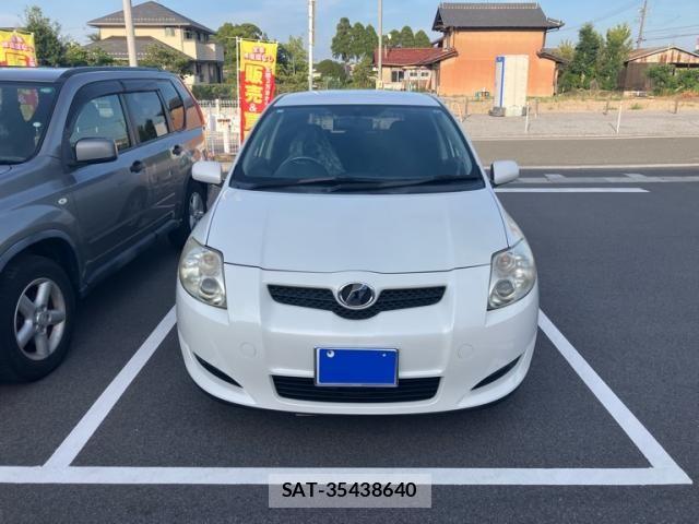 Toyota AURIS 2007-03 8313219-1