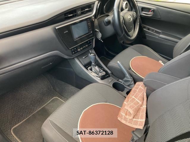 Toyota AURIS 2016-09 8313218-9