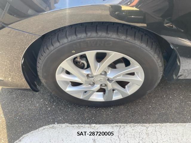 Toyota AURIS 2016-08 8334980-8