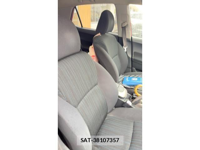 Toyota AURIS 2008-01 8353948-14