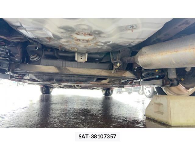 Toyota AURIS 2008-01 8353948-6