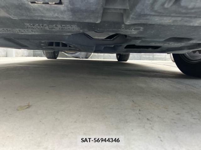 Toyota AURIS 2015-10 8411319-10