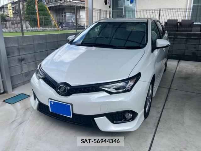 Toyota AURIS 2015-10 8411319-1