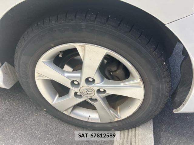 Toyota AURIS 2010-01 8411320-7