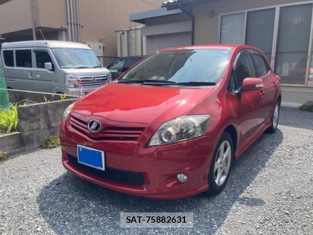 Toyota AURIS 2010-02 8411318-0