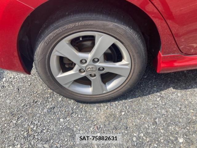 Toyota AURIS 2010-02 8411318-17