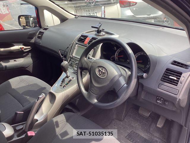Toyota AURIS 2008-09 8457076-1