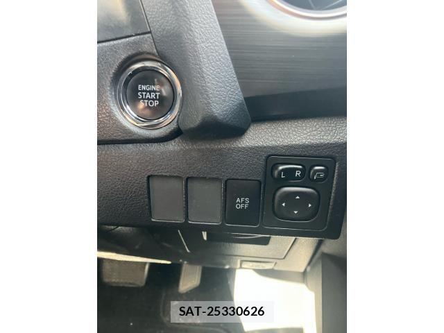 Toyota AURIS 2012-09 8457075-10