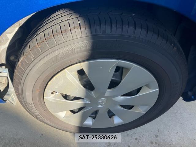 Toyota AURIS 2012-09 8457075-7