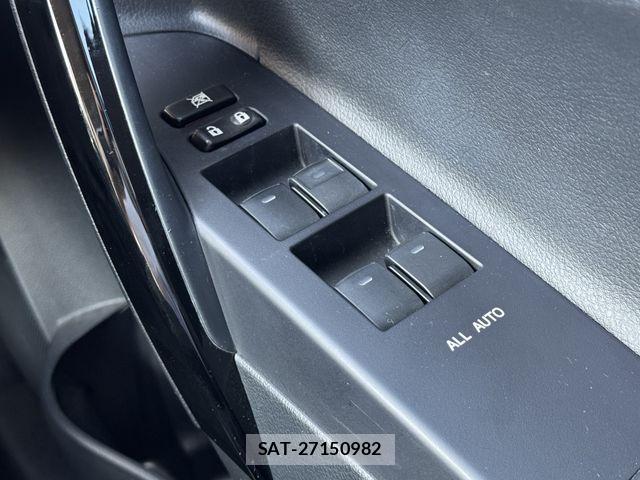 Toyota AURIS 2016-12 8485061-21