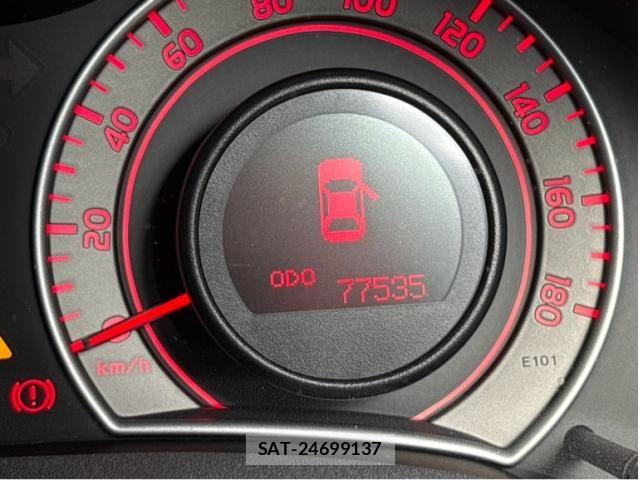 Toyota AURIS 2012-01 8485062-8