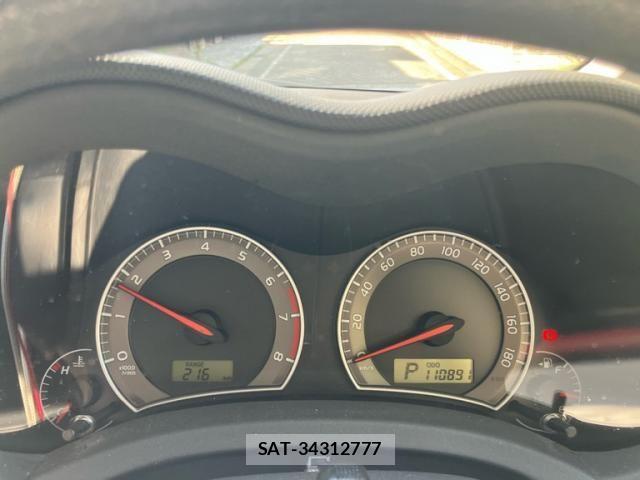Toyota AURIS 2011-09 8561228-17