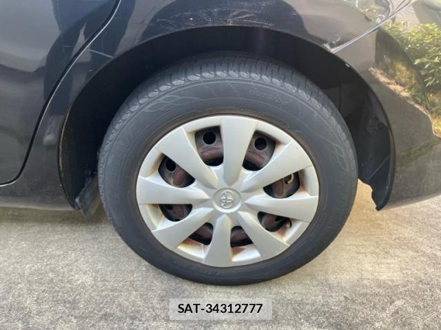 Toyota AURIS 2011-09 8561228-5