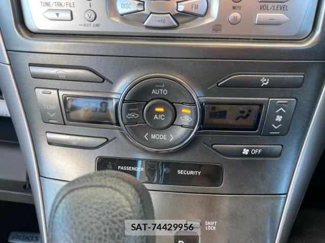 Toyota AURIS 2007-10 8561229-19