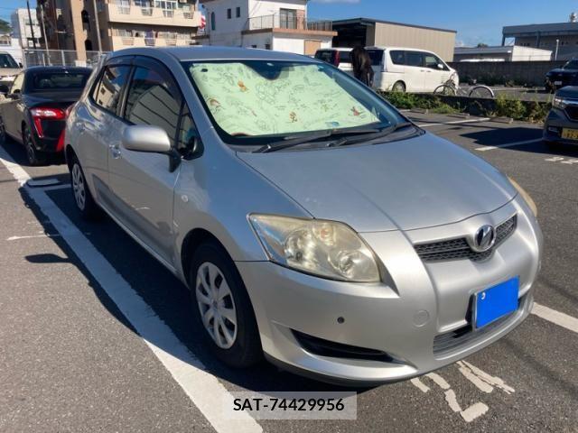 Toyota AURIS 2007-10 8561229-2