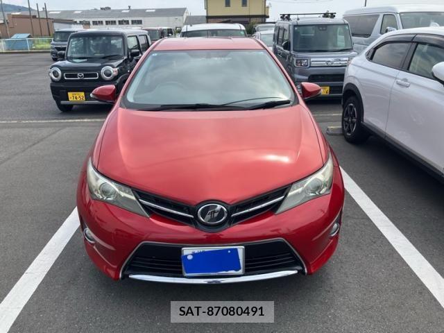 Toyota AURIS 2014-01 8625907-0
