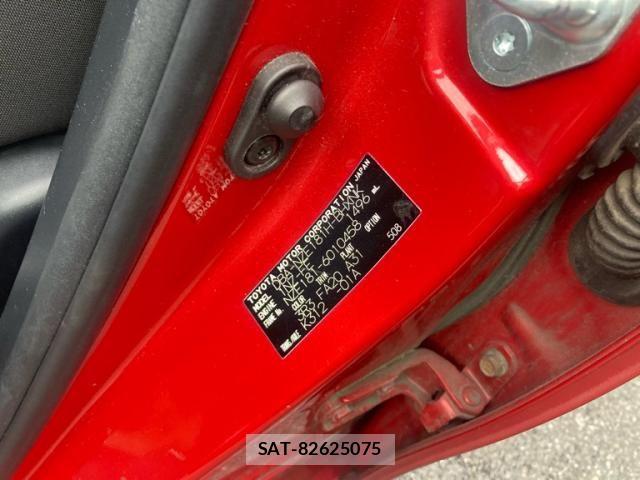 Toyota AURIS 2013-08 8625906-10