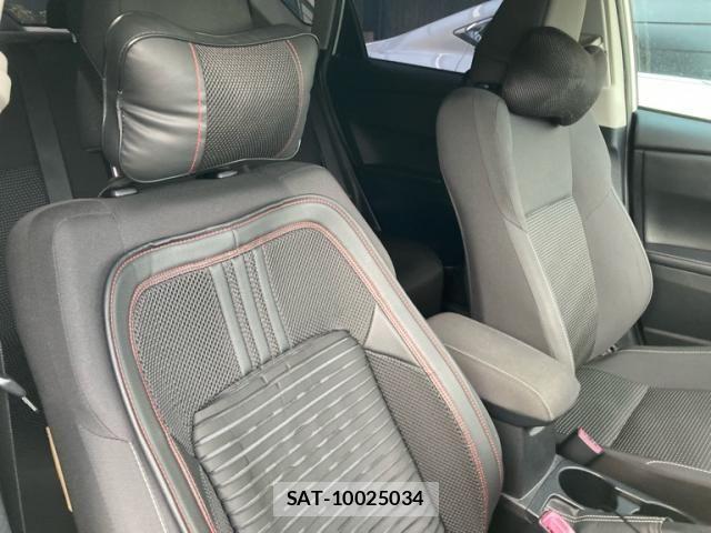 Toyota AURIS 2016-02 8625905-15