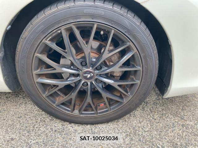 Toyota AURIS 2016-02 8625905-4