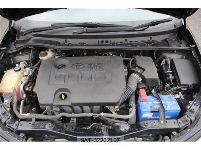Toyota AURIS 2016-06 8625904-18
