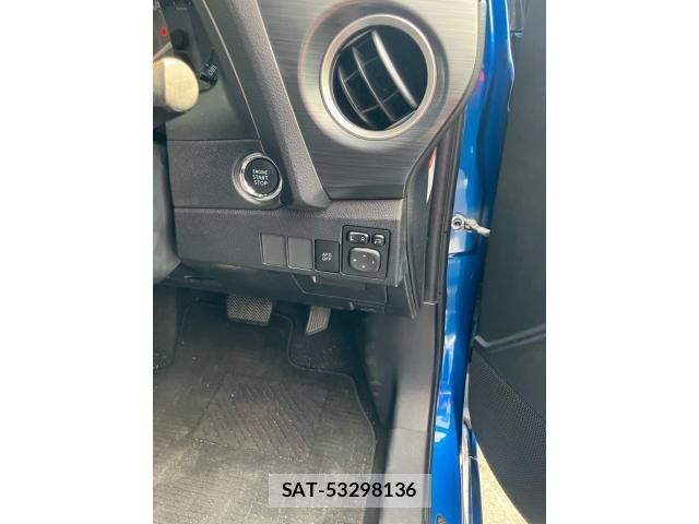Toyota AURIS 2013-01 8658118-13