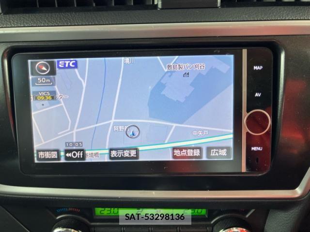 Toyota AURIS 2013-01 8658118-17