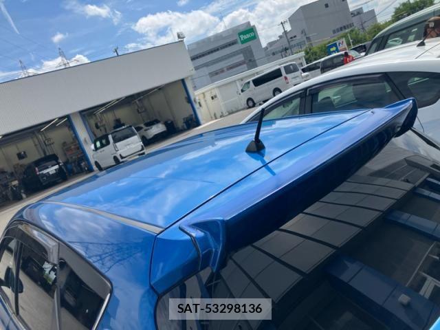 Toyota AURIS 2013-01 8658118-4