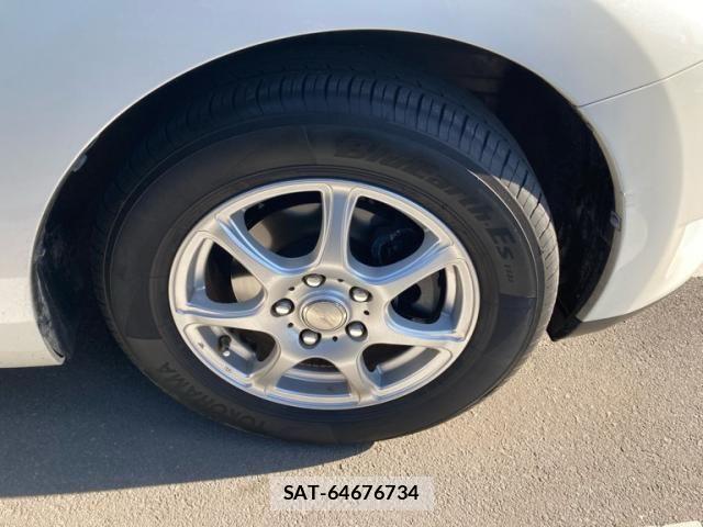 Toyota AURIS 2010-09 8658123-9