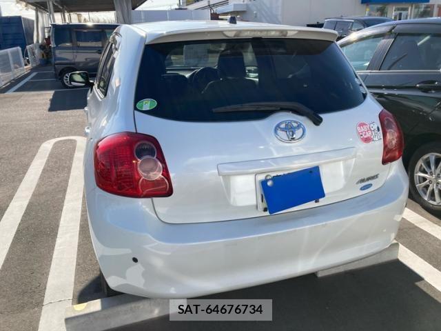 Toyota AURIS 2010-09 8658123-3