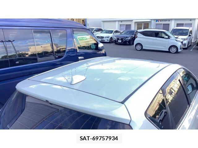 Toyota AURIS 2015-11 8665835-6