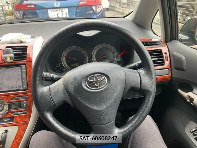 Toyota AURIS 2007-10 8658122-16