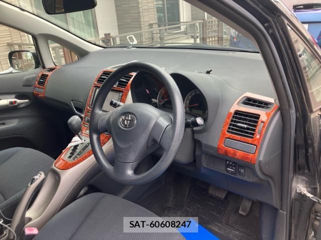 Toyota AURIS 2007-10 8658122-7