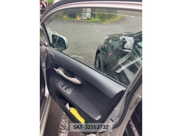 Toyota AURIS 2007-02 8658120-13