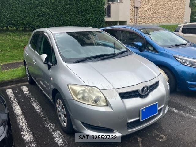 Toyota AURIS 2007-02 8658120-1