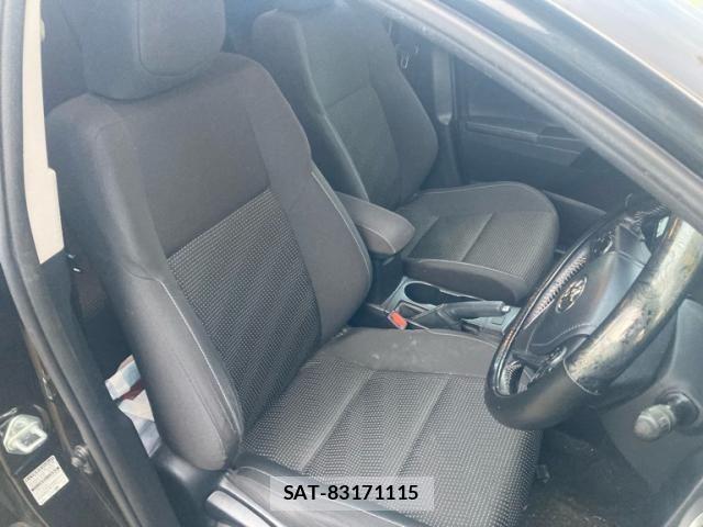 Toyota AURIS 2016-11 8740735-14