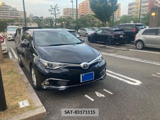 Toyota AURIS 2016-11 8740735-1