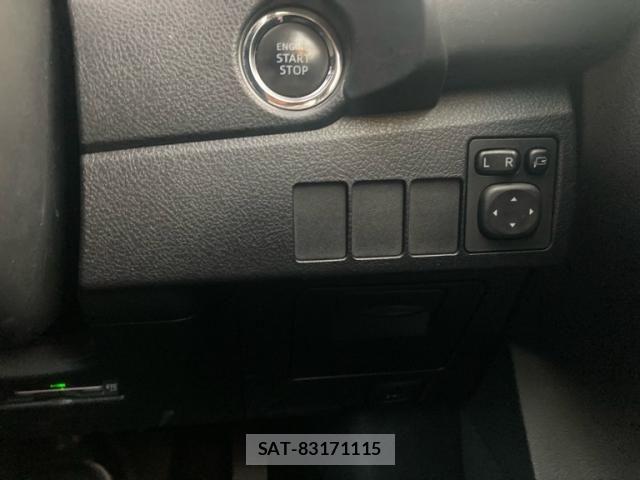 Toyota AURIS 2016-11 8740735-20