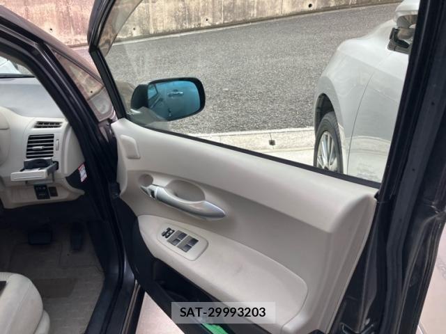 Toyota AURIS 2010-02 8795328-14