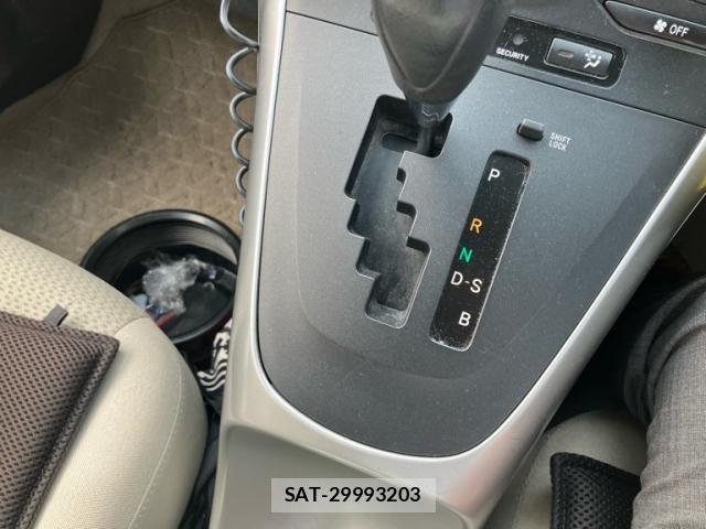 Toyota AURIS 2010-02 8795328-20