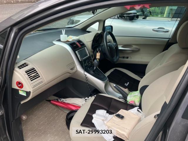 Toyota AURIS 2010-02 8795328-5