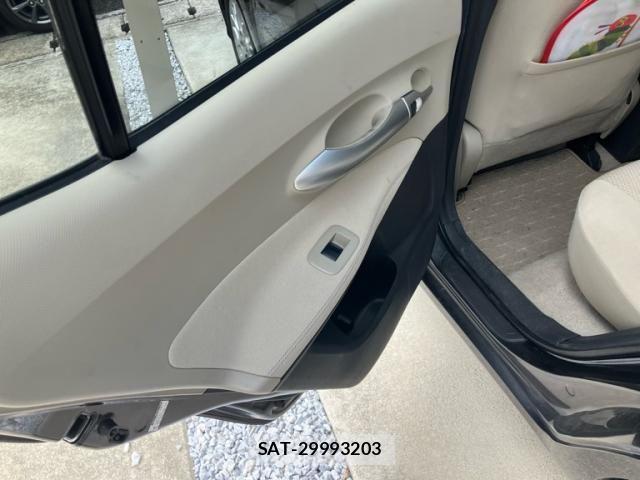 Toyota AURIS 2010-02 8795328-8