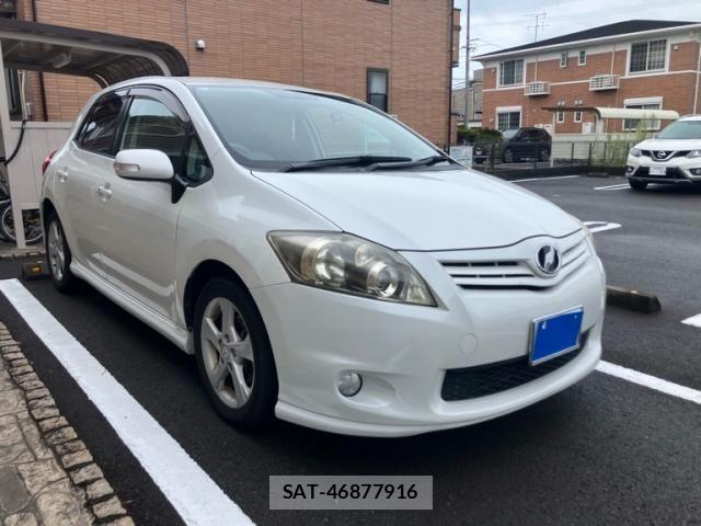 Toyota AURIS 2010-06 8795326-0