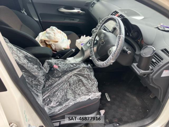 Toyota AURIS 2010-06 8795326-11