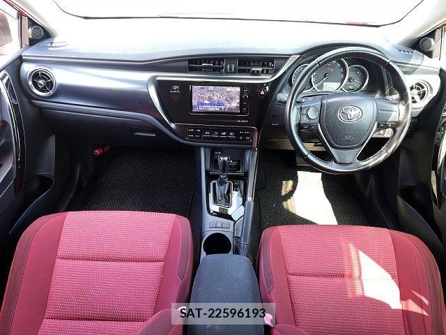 Toyota AURIS 2015-04 8848305-1