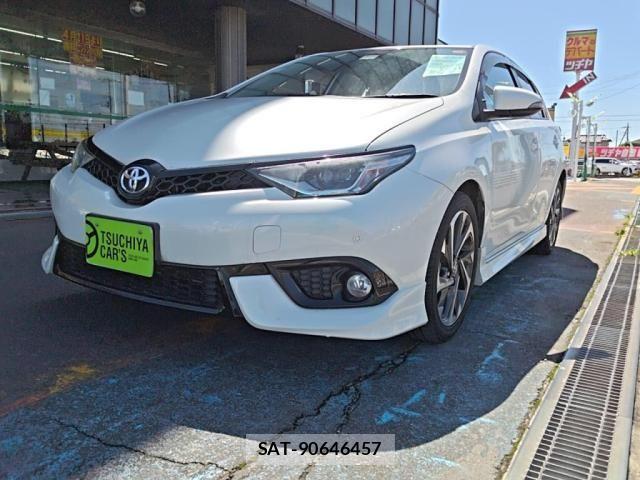 Toyota AURIS 2016-09 8848304-0