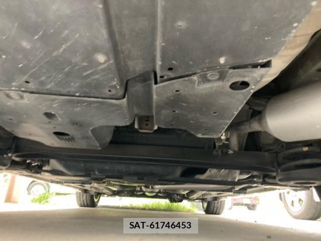 Toyota AURIS 2012-06 8870473-8